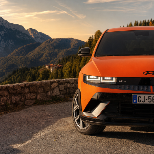 Hyundai Ioniq 5. Auto Roku z retro designem